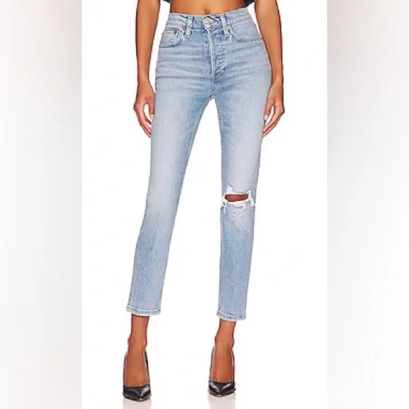 Re/Done Originals 90s High Rise Ankle Crop Denim in Worn Light Azure - Picture 2 of 11